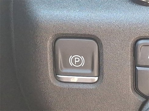 Used 2024 Chevrolet Silverado 2500 LTZ image 29