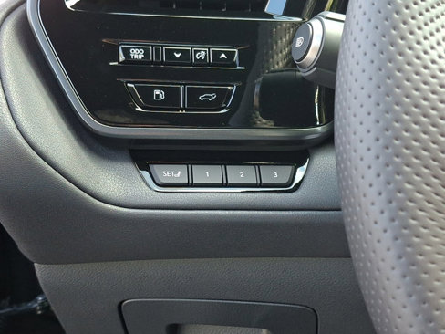 New 2025 Lexus TX 500h AWD image 22