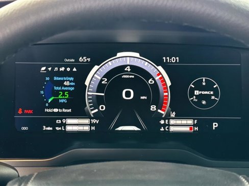 New 2025 Toyota Tundra Limited image 16