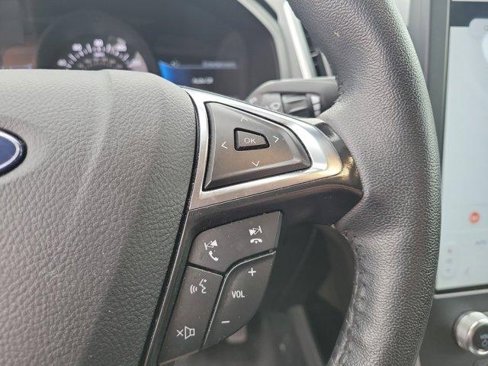Used 2024 Ford Edge SEL image 23