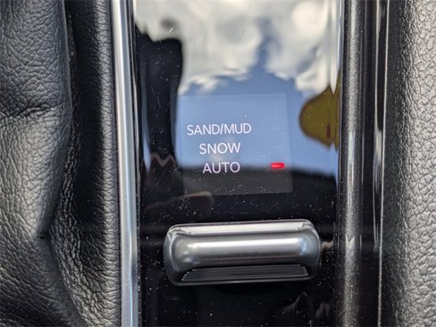 Used 2023 Jeep Compass Sport image 29