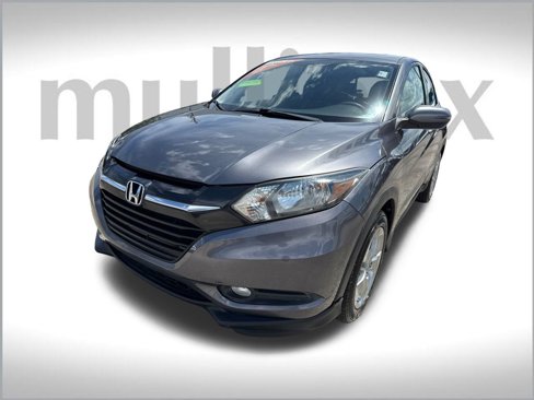 Used 2017 Honda HR-V EX image 8