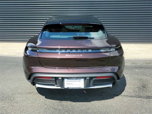 Certified 2023 Porsche Taycan 4S image 23