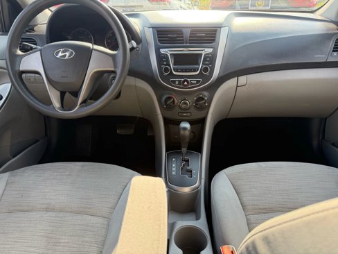 Used 2017 Hyundai Accent SE image 13