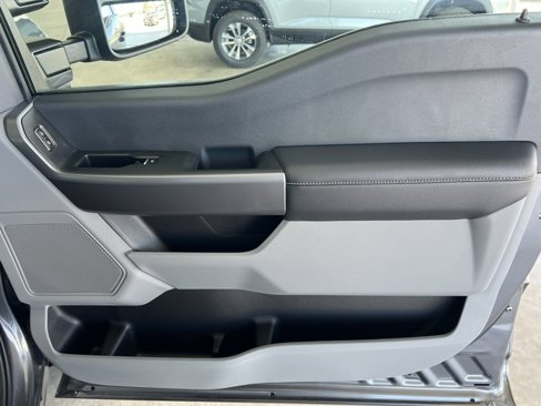 New 2026 Ford F250 4x4 Crew Cab Super Duty image 22