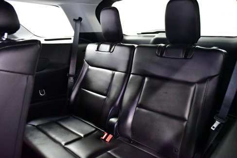 Used 2024 Ford Explorer XLT w/ Equipment Group 202A image 13