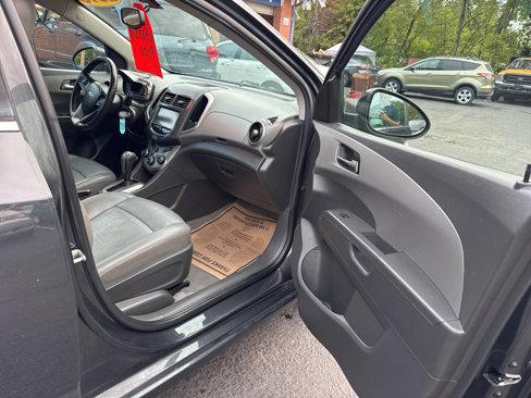 Used 2015 Chevrolet Sonic LTZ image 22