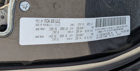 Used 2018 Chrysler Pacifica Touring-L image 34