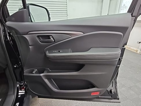 New 2026 Honda Ridgeline Sport image 40