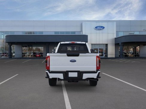 New 2026 Ford F250 XL image 5