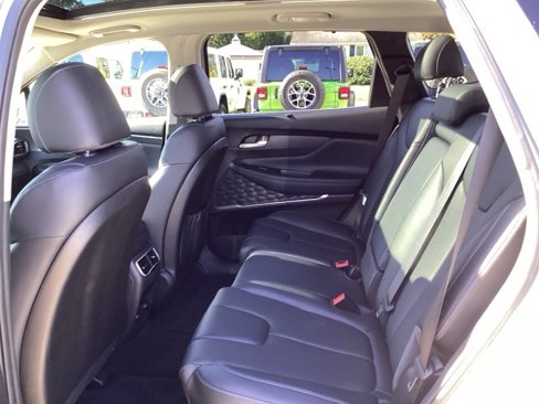 Used 2023 Hyundai Santa Fe SEL Premium image 22