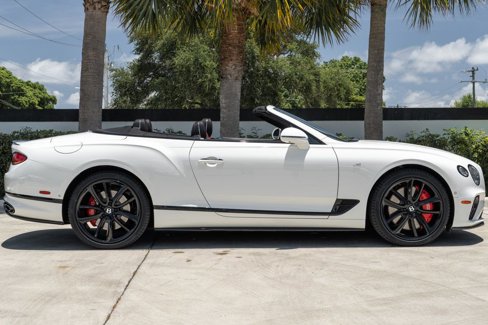Used 2021 Bentley Continental GT image 10