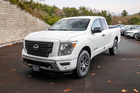 New 2024 Nissan Titan SV image 6