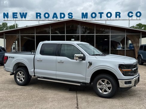 New 2025 Ford F150 XLT w/ Equipment Group 302A MID image 1