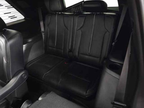 New 2026 Cadillac Vistiq Sport w/ LPO, Floor Liner Package image 35