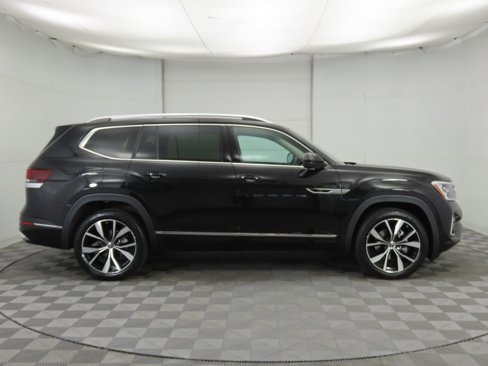 New 2026 Volkswagen Atlas SEL Premium R-Line image 5