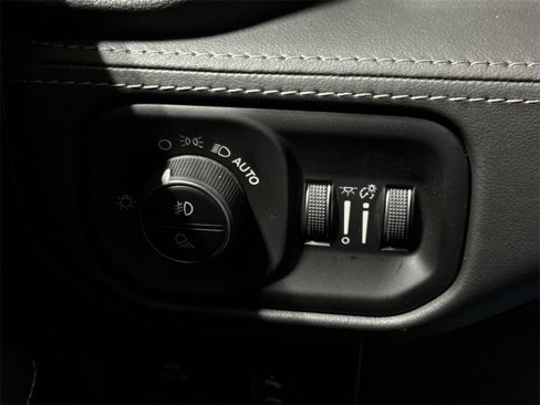 New 2026 RAM 1500 Limited image 16