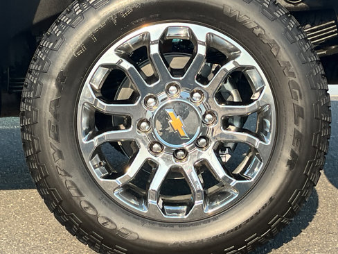 New 2026 Chevrolet Silverado 2500 LTZ w/ LTZ Convenience Package image 30
