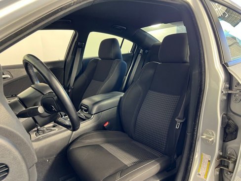 Used 2023 Dodge Charger SXT image 11
