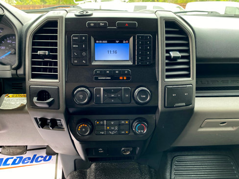 Used 2022 Ford F250 XL w/ Power Equipment Group image 37
