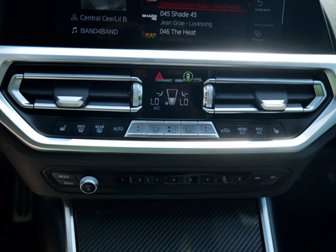 Used 2022 BMW M4 Coupe image 31