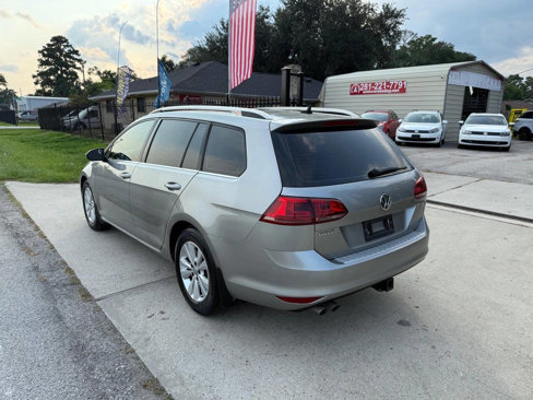 Used 2015 Volkswagen Golf TDI SEL image 8