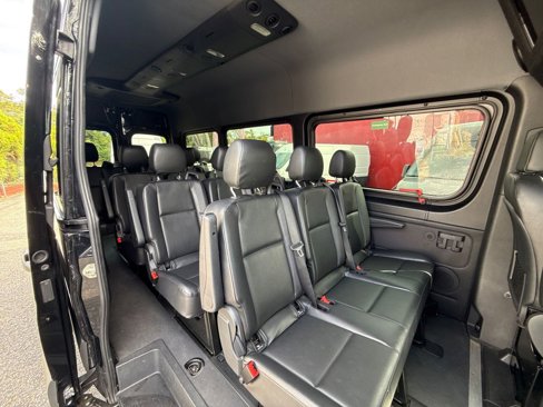 Used 2021 Mercedes-Benz Sprinter 2500 image 22