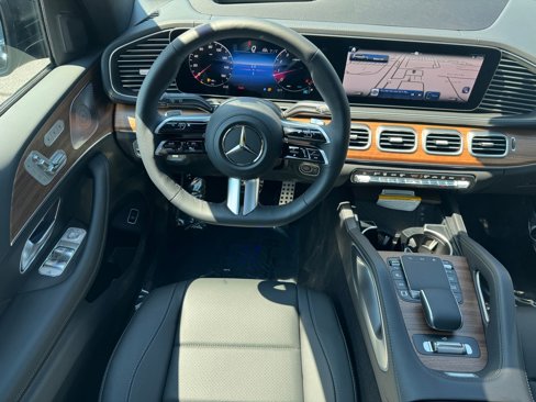 New 2026 Mercedes-Benz GLS 450 4MATIC image 7