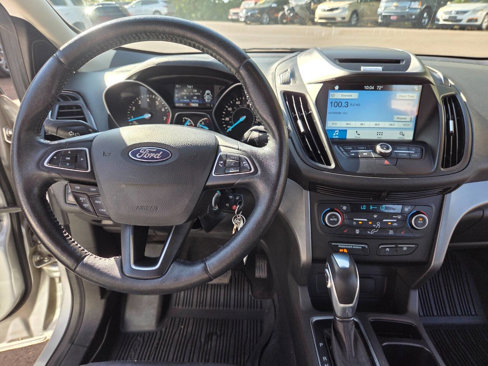 Used 2018 Ford Escape SEL image 21