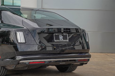 New 2025 Rolls-Royce Spectre w/ Spectre Launch Package image 21