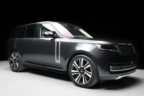 Used 2023 Land Rover Range Rover SE image 30