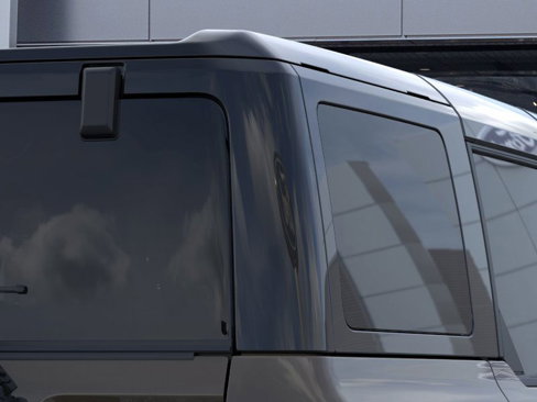 New 2025 Ford Bronco Badlands image 25