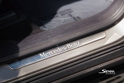 Used 2020 Mercedes-Benz GLE 350 4MATIC w/ Premium Package image 10