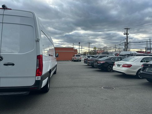 Used 2022 Mercedes-Benz Sprinter 2500 image 14