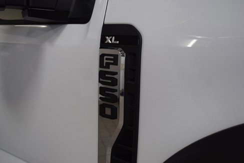 Used 2024 Ford F550 4x4 SuperCab Super Duty image 7