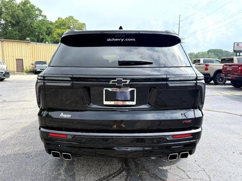 Used 2024 Chevrolet Traverse RS w/ LPO, Floor Liner Package image 10