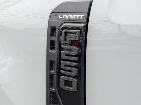 New 2026 Ford F250 Lariat w/ Black Appearance Package image 12