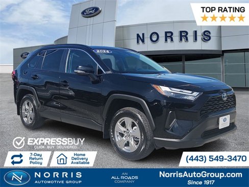 Used 2024 Toyota RAV4 XLE image 1