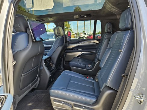 New 2026 Cadillac Escalade IQL Sport 2 w/ LPO, ONYX Package image 18