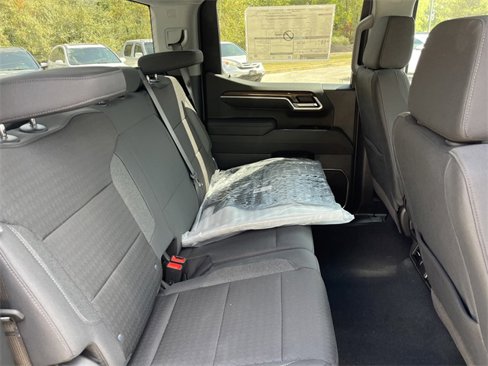 New 2026 Chevrolet Silverado 1500 LT image 13