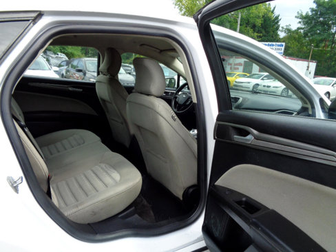 Used 2018 Ford Fusion S image 19