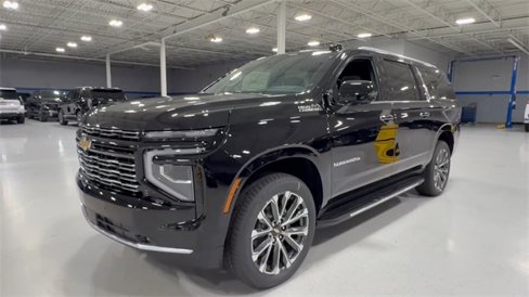 New 2026 Chevrolet Suburban High Country w/ Sun And Tow Package image 17