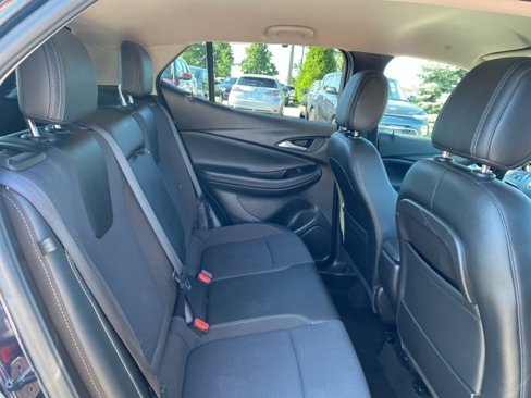 Used 2021 Buick Encore GX Select image 25