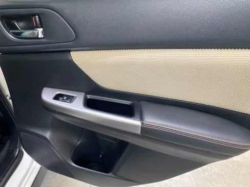 Used 2017 Subaru Crosstrek 2.0i Premium w/ Moonroof Package image 35