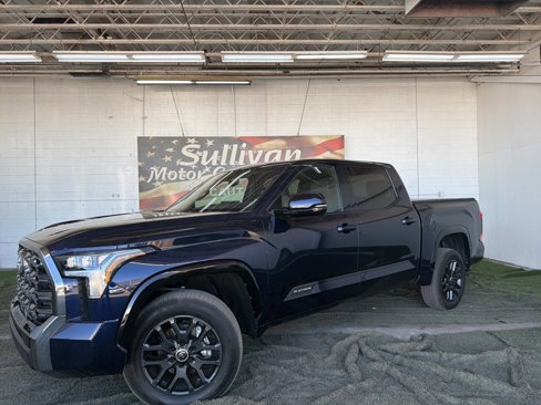 Used 2024 Toyota Tundra Platinum image 2