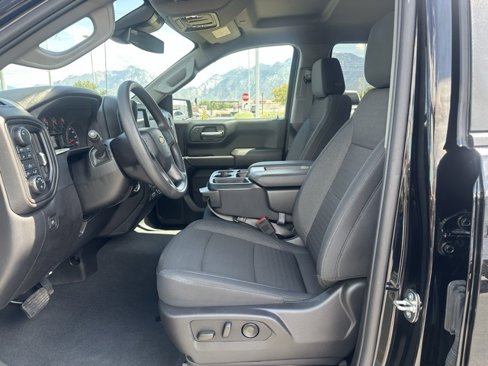 Certified 2024 Chevrolet Silverado 1500 Custom w/ LPO, Dark Essentials Package image 26