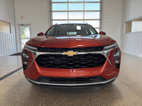Used 2024 Chevrolet Trax LT w/ Driver Confidence Package image 8