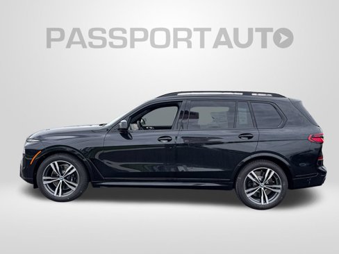 New 2026 BMW X7 M60i image 2