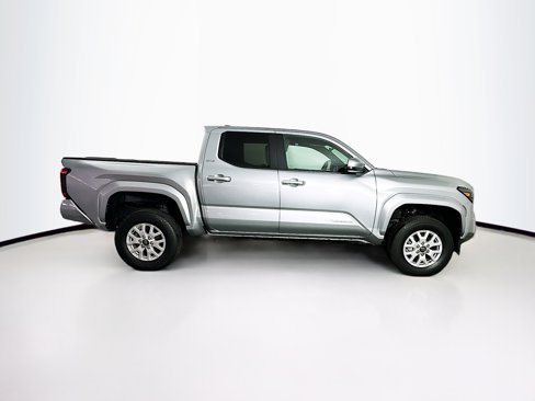 Used 2024 Toyota Tacoma SR5 image 10