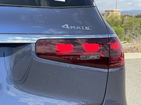 New 2026 Mercedes-Benz GLS 450 4MATIC image 12